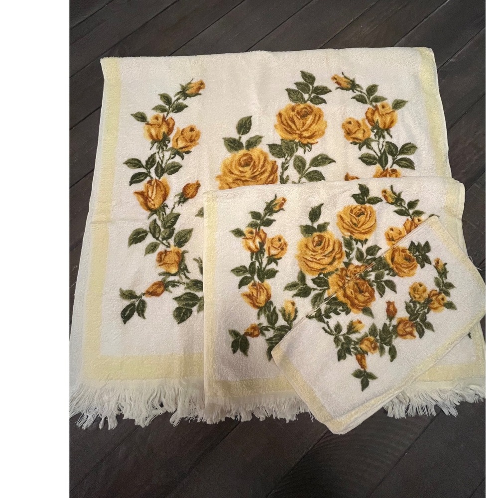 Vintage Fashion Manor Yellow Rose Towel Set 3pc Cotton Fringe Floral Retro 70s